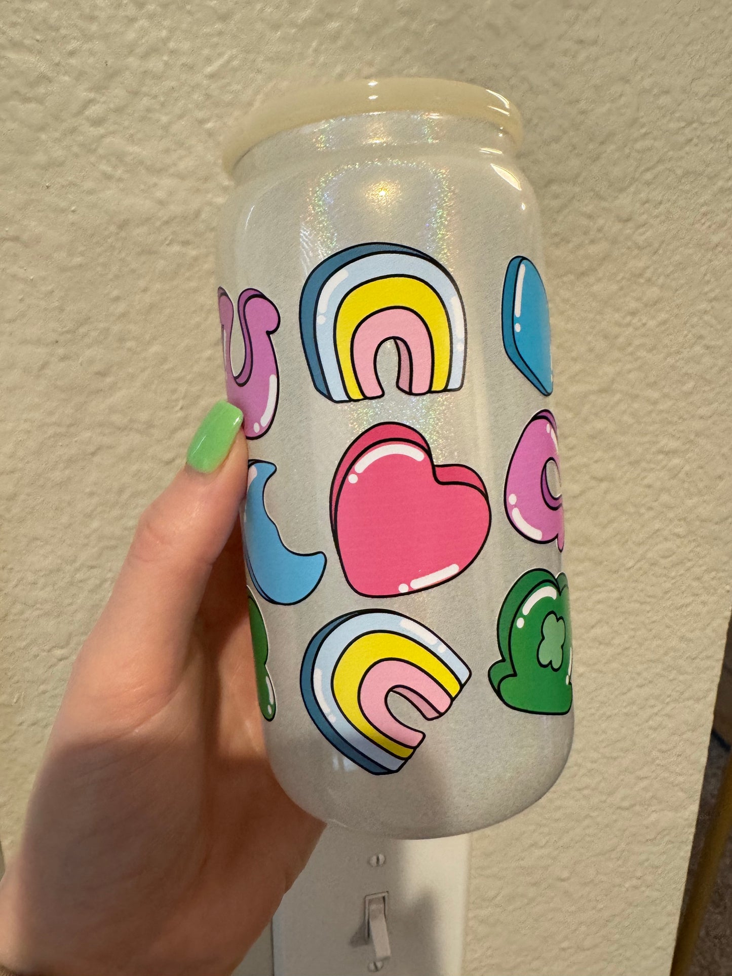 Big Marshmallows White 16 oz shimmer can glass
